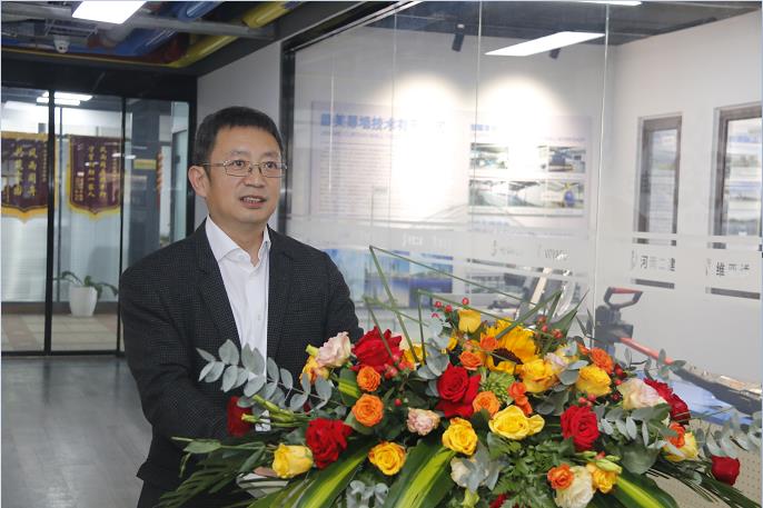 易游(中国)yiyou董事长黄道元发表讲话 22.jpg