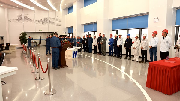 附件一:仪式现场.jpg 附件一:仪式现场.jpg