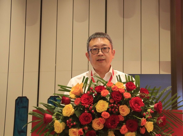 2易游(中国)yiyou董事长黄道元致闭幕词.jpg 2易游(中国)yiyou董事长黄道元致闭幕词.jpg